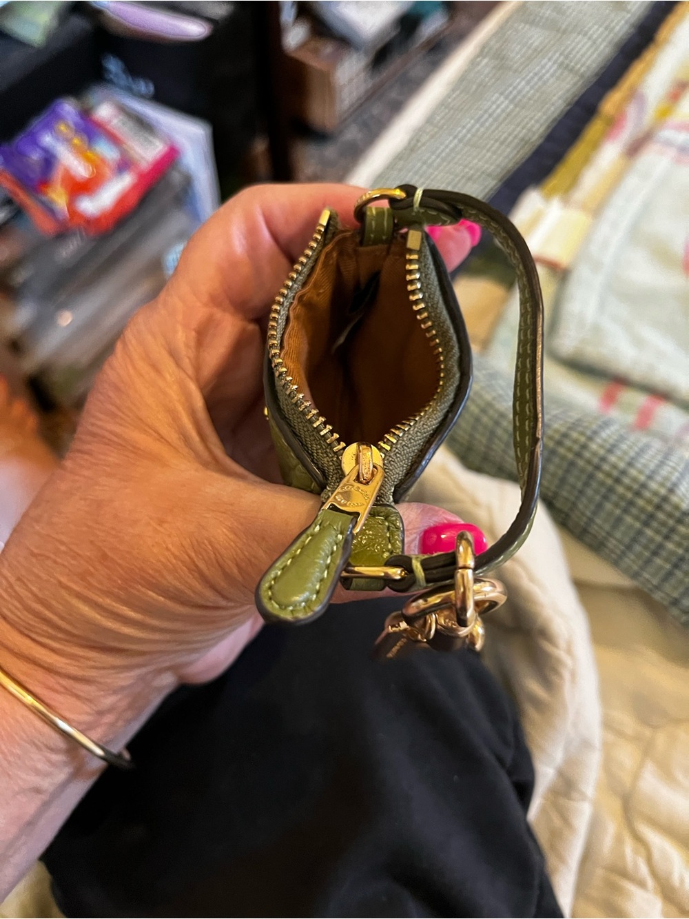 Coach Olive Pebbled Leather Green Bag Charm Vintage - Picture 14 of 15
